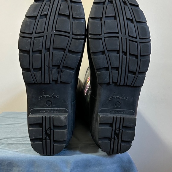 Joules knee-high black floral rain boots - Picture 6 of 6